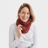 Kit Hello Knitting Cuello Lia Borgoña The Lanners (3)