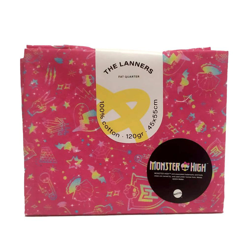 Fat Quarter Monster High Powder Rosa The Lanners