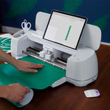 Cricut Maker 3 + Set de Cuchillas Exclusivo GRATIS + Curso de Regalo (4)