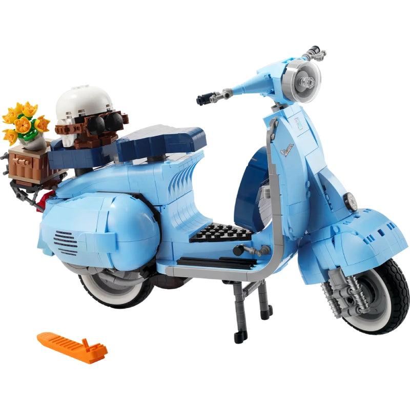 LEGO Icons Vespa 125 (1)