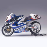 MAQUETA Suzuki  RGV GAMMA XR89 moto Tamiya